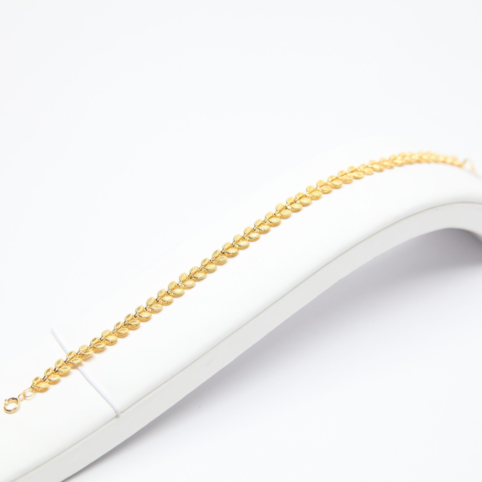 21K Yellow Gold Leaf Chain Bracelet – 18 cm - Image 2